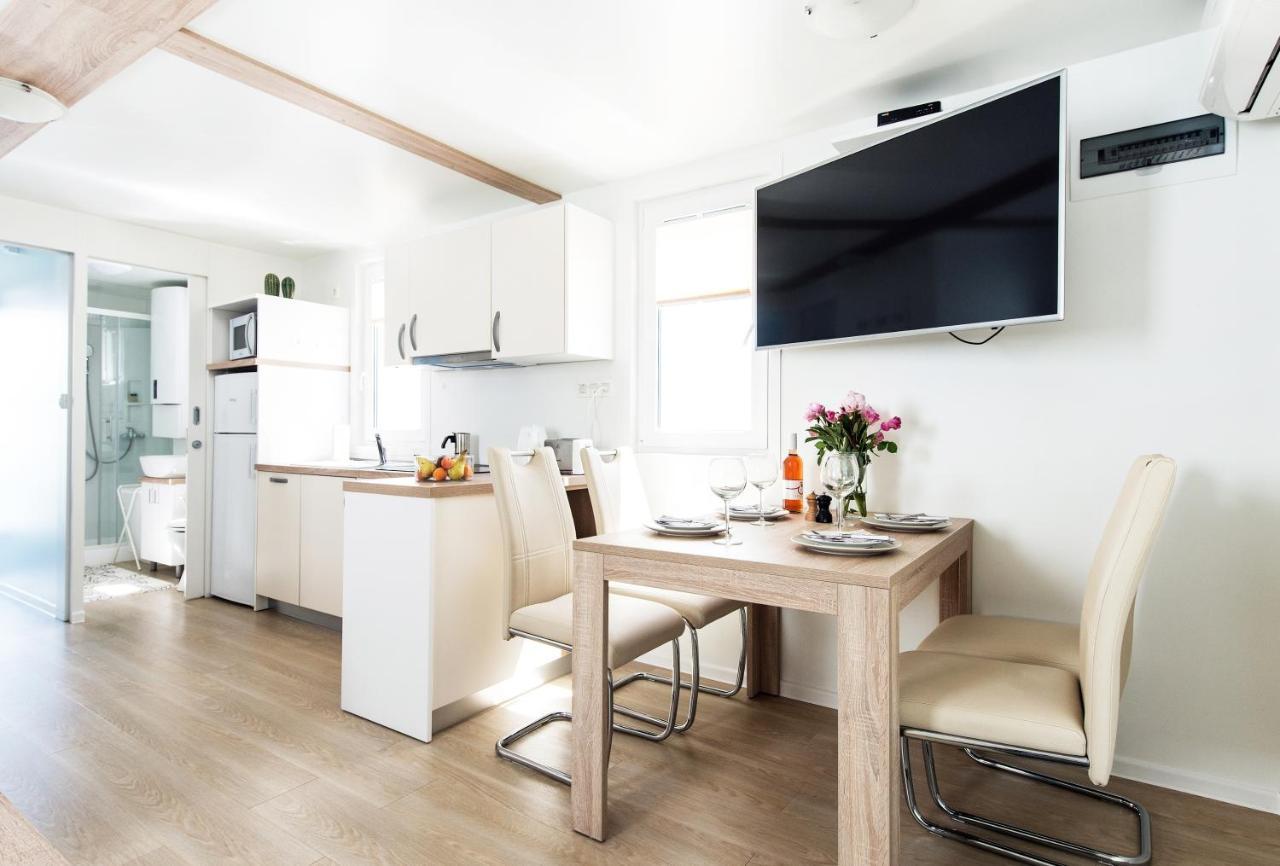 ポルトローシュ Marina Luxury Houseboat Oliveヴィラ エクステリア 写真